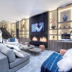 Western Cosy **** Nice